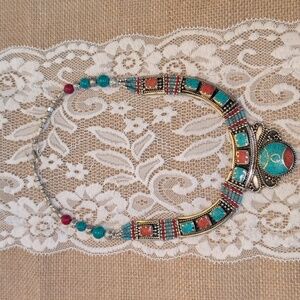 NWOT TIBETAN SILVER HANDCRAFTED BEADED NECKLACE